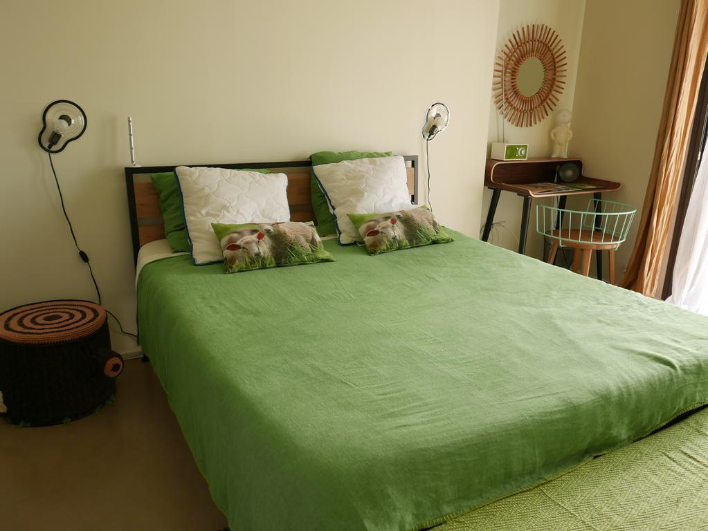 באיון Chambre D'Hotes Le Poteau Rose חדר תמונה